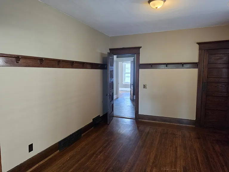 Entrance to Kitchen