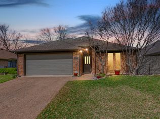 2722 Laurel Oaks Dr, Garland, TX