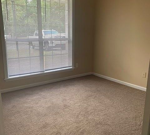 5th image of 3011 Ainsley Ct