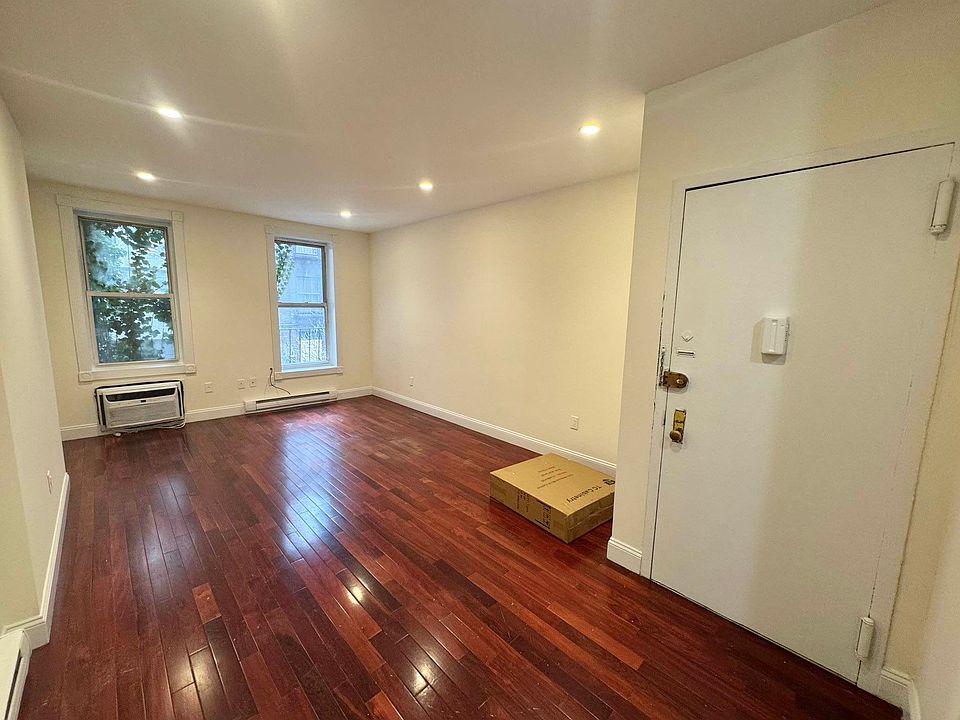 1st image of 421 W 56th St #4T