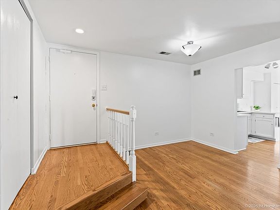 5th image of 9155 Sutton Ct #95