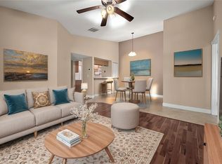 8121 S Woods Cir UNIT 8, Fort Myers, FL 33919