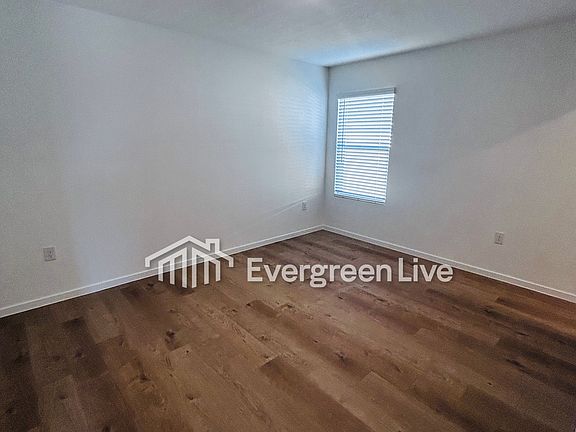 4th image of 10375 Buffalo St