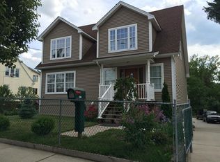 136 Hampden St, Chicopee, MA 01013