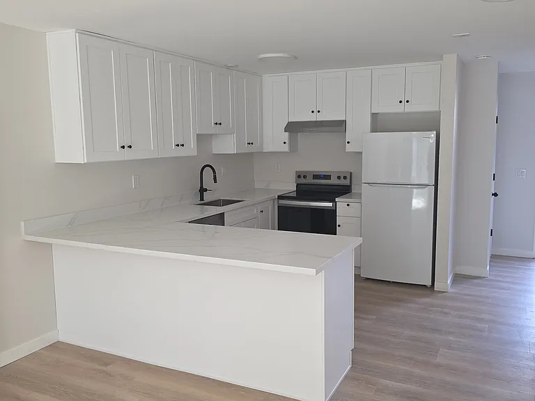 4420 Culebra Ave #C — Photo 2