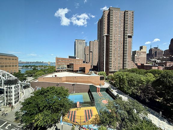 3rd image of 200 Chambers St APT 7L