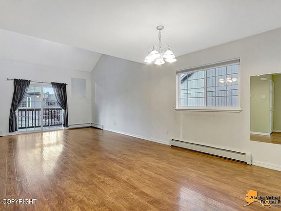 4th image of 11253 Wood River Way #15