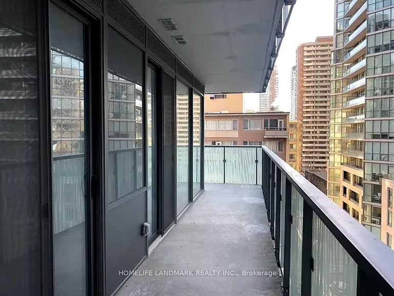 50 Charles St E #705 — Photo 28