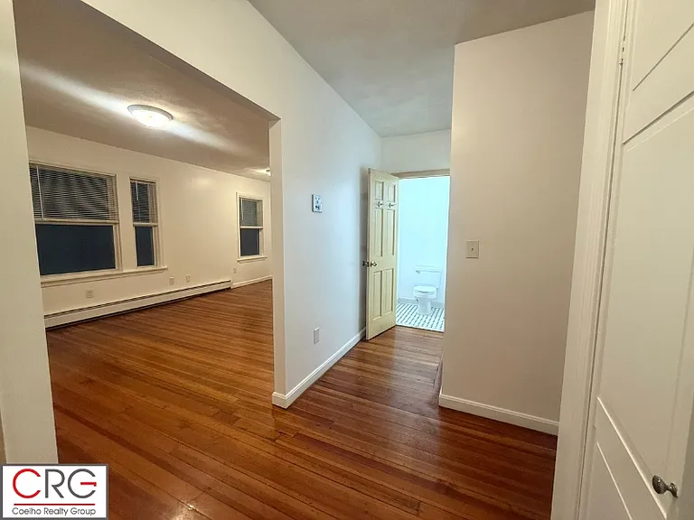 8 Pearl St #3 — Photo 16