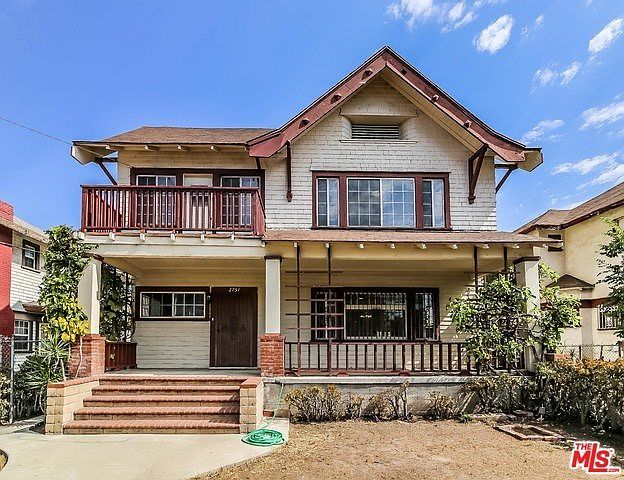 1st image of 2751 Francis Ave