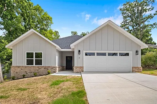 6 Tarland Ln Photo 1