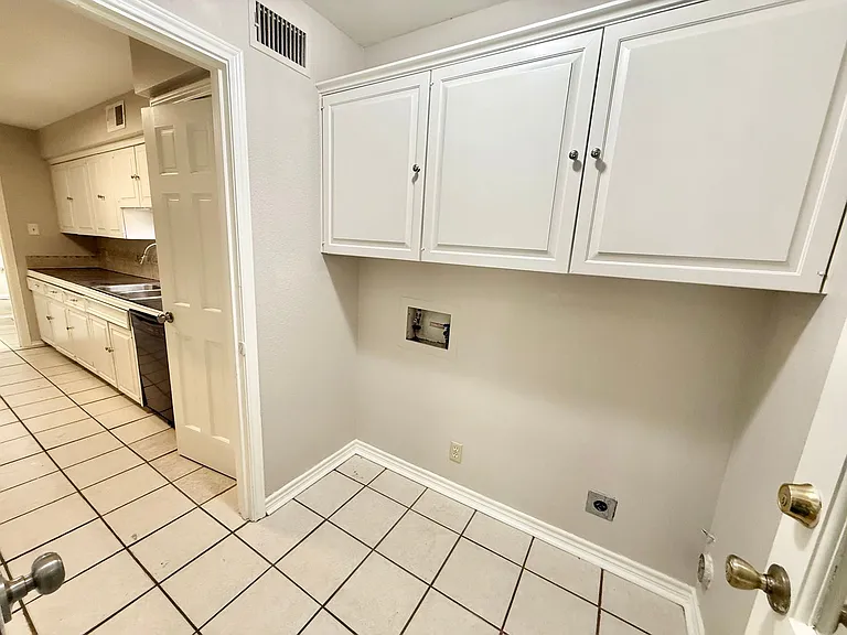 3711 Colony Park Dr — Photo 7