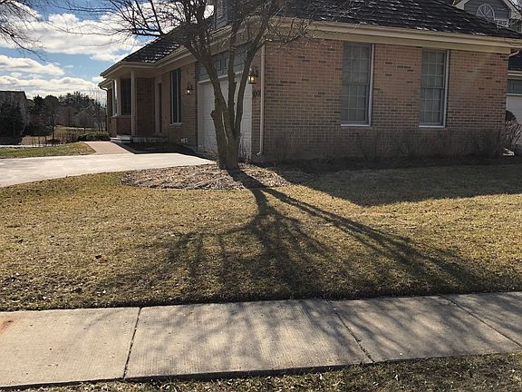 3rd image of 1006 Heron Way