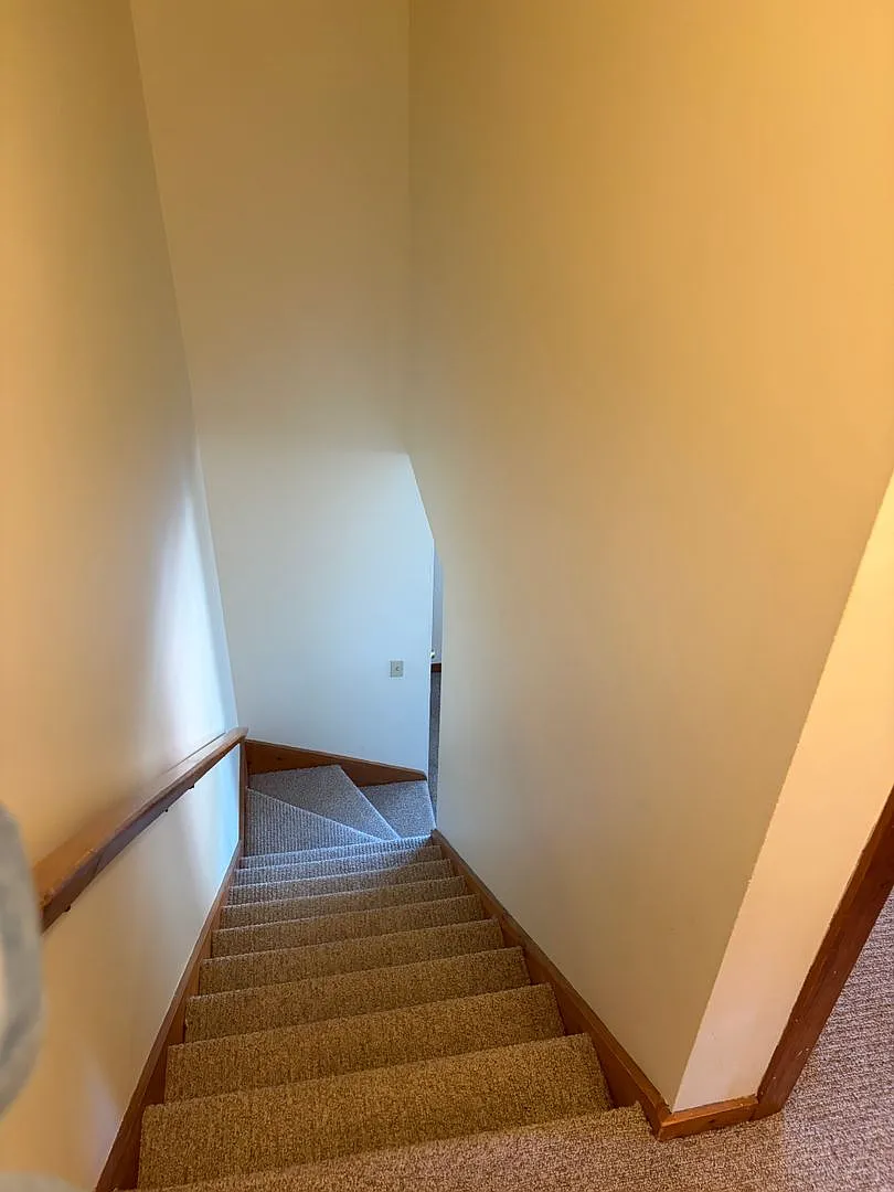 Meadowview Apartments — Photo 4