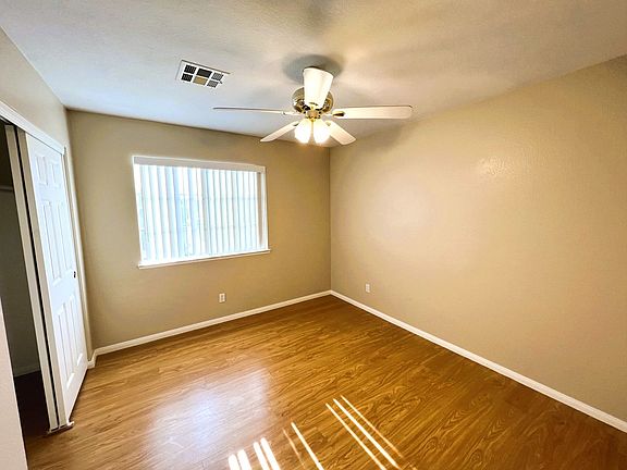 5th image of 2452 Silver Sunrise Ln
