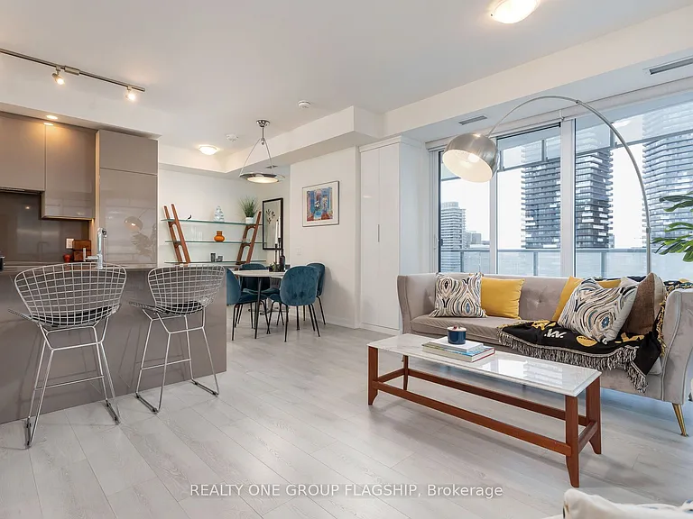 28 Freeland St #1609 — Photo 20