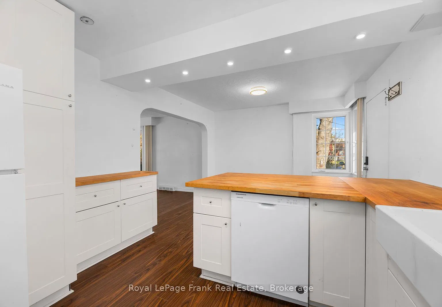 3 bed, $2,600 — Photo 4