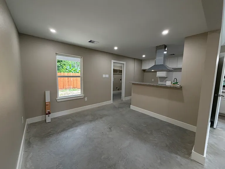 0 Wellington St #B — Photo 8