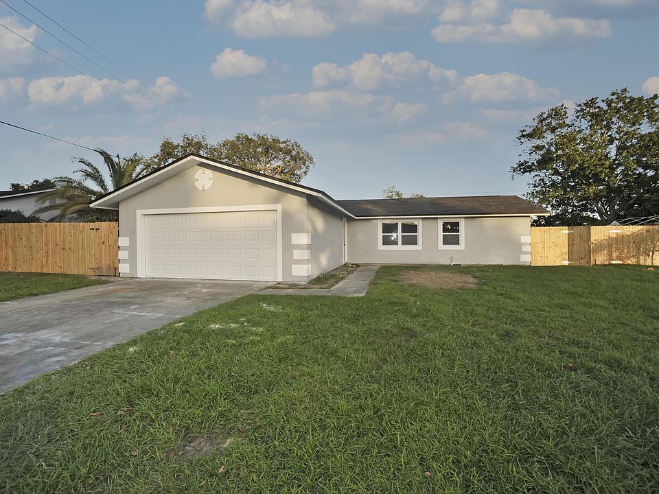 1st image of 1055 Bonnymede Dr
