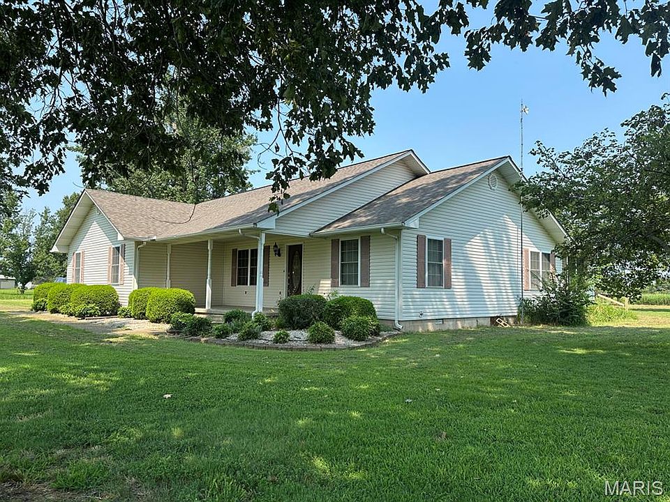 1st image of 23320 Caitie Ln