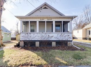 1213 S Mason St, Bloomington, IL 61701