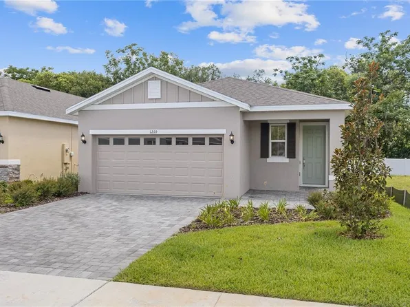 1210 Atlantic Ave, Fruitland Park, FL 34731