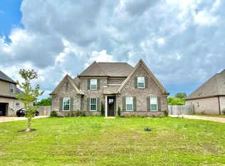 4400 Davall Cir #1, Olive Branch, MS 38654