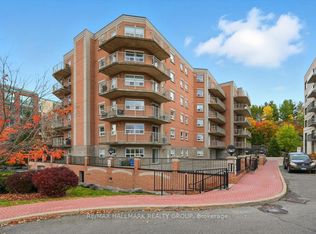 320 Centrum Blvd #206, Ottawa, ON K1E 3X9