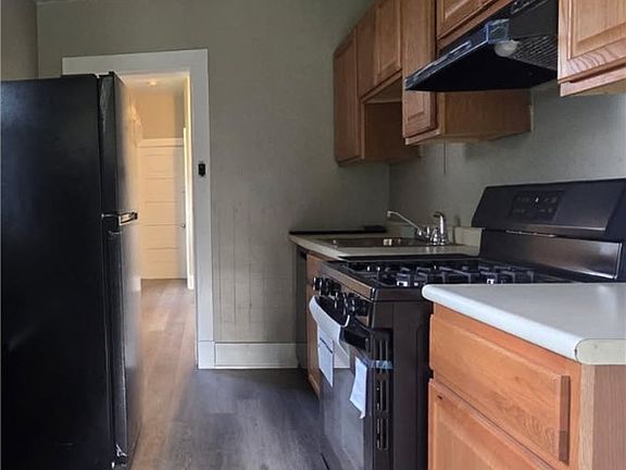 5th image of 144 Hochberg Rd
