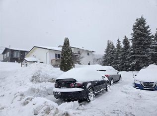 8 Burtons Road, Corner Brook, NL A2H5Z2