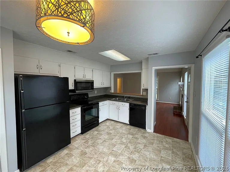 7060 Candlewood Dr — Photo 6