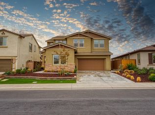 9678 Cabernet Ct, Patterson, CA 95363
