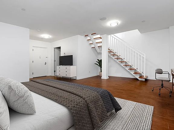 5th image of 535 Classon Ave APT 104