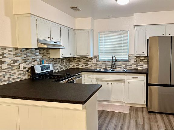 5th image of 2123 Cottonwood Ct