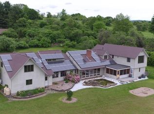 368 Middle St, Amherst, MA 01002