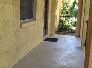 13909 N 15th St APT B, Tampa, FL 33613