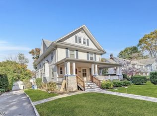 17 Elston Rd, Montclair, NJ 07043