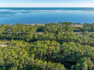 127 Royal Tern Way, Carrabelle, FL 32322