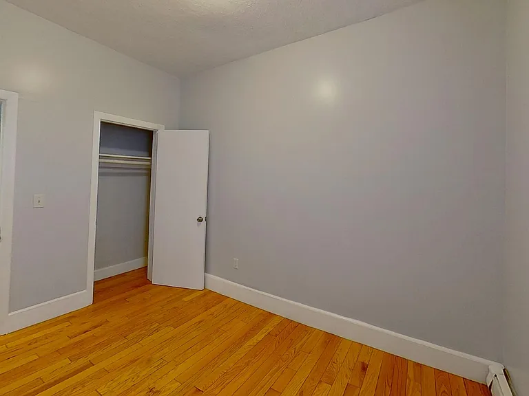 192 Adams St #3 — Photo 11