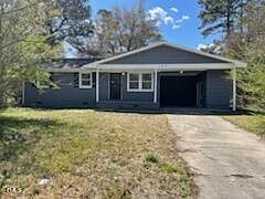 1st image of 102 Oxford Dr
