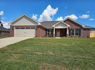 217 Brookestone Dr, Enterprise, AL 36330