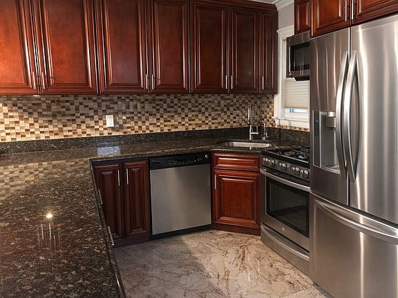2nd image of 45 Saint Johns Ave #1