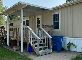 1206 Birchwood Mnr, Aurora, MO 65605