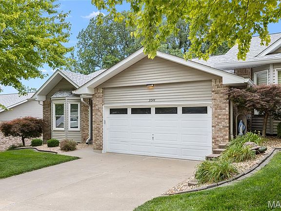 3rd image of 3044 Oakmont Ct #9C
