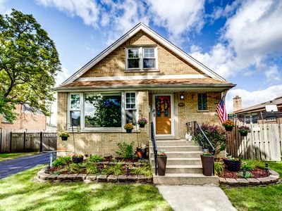 10942 S Tripp Ave, Oak Lawn, IL, 60453