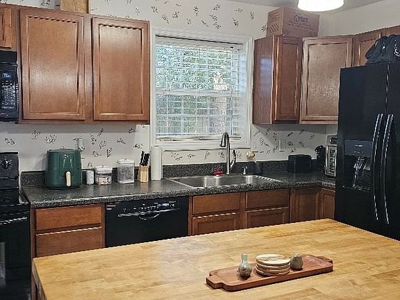 2nd image of 5831 Danieli Dr S