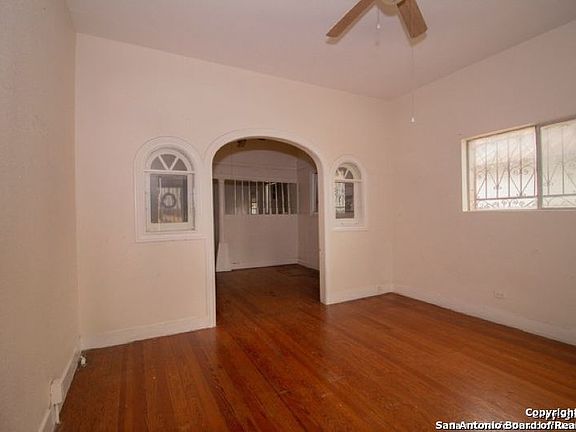 4th image of 314 W Cevallos St