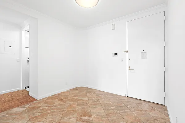 Rented by Corcoran | media 2