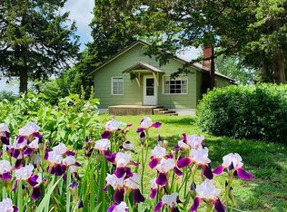 12136 Edwards Rd, Fredonia, KS 66736