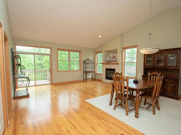 5th image of 3157 Hidden Lake Pointe Dr